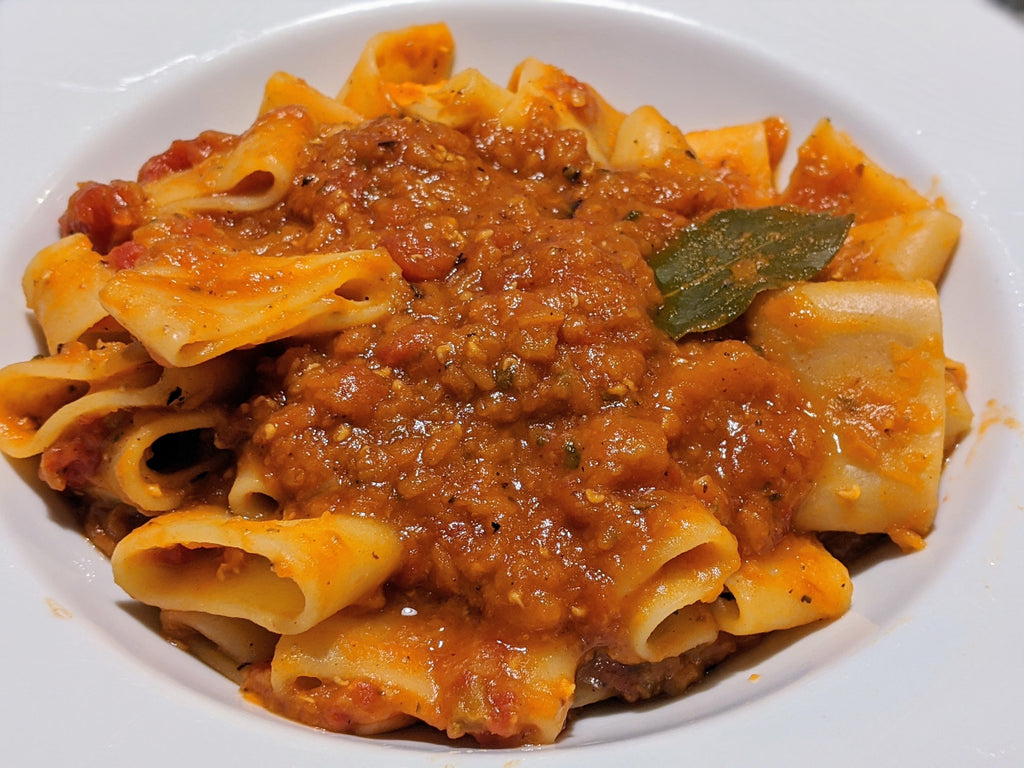 Red lentils ragu bolognese