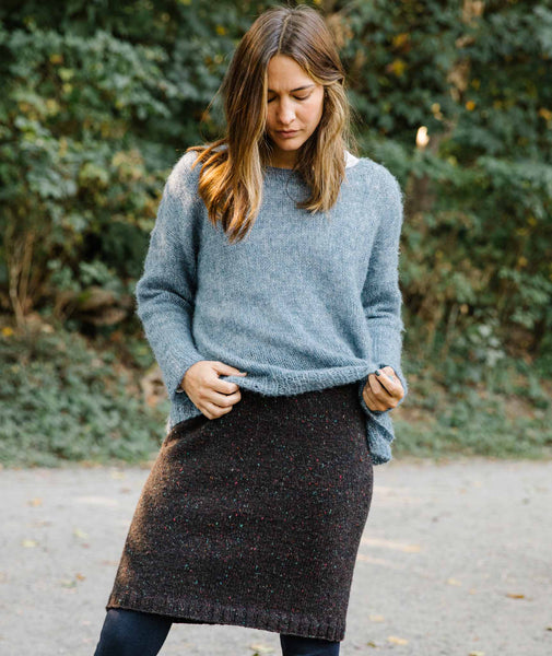 Simple Straight Skirt Using Tahki Donegal Tweed