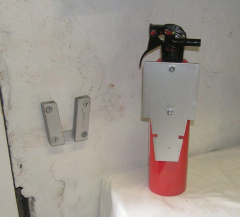 Fire extinguisher using a V-Lock