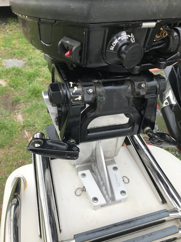 10HP Outboard Motor on a V-Lock