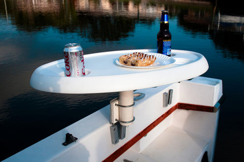 Boat table securely mounted to boat