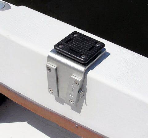 Downrigger Base mounted on a V-Lock bent insert