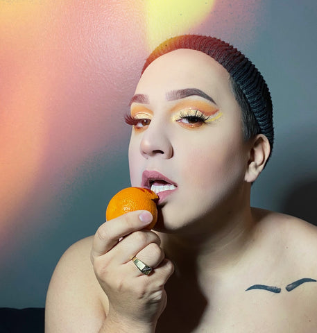 orange drag queen show make up tweezers review regine switzerland world's best tweezer