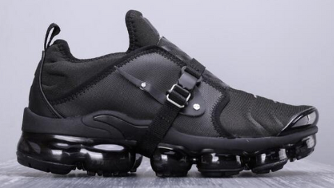 nike air vapormax plus on air lou matheron black