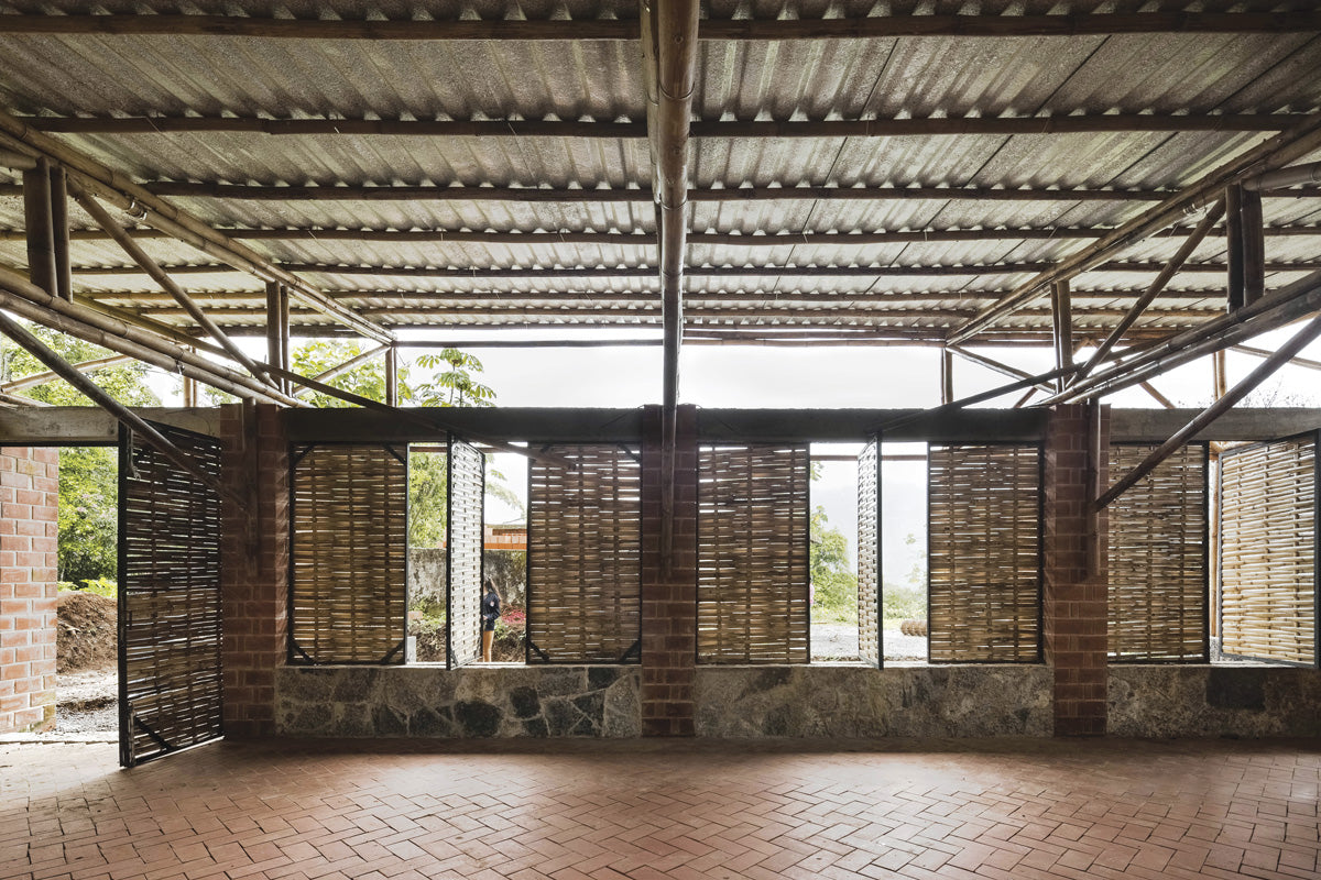 Escuela Rural Productiva en Tepetzintan, Sierra Nororiental de Puebla, México. Foto: Onnis Luque