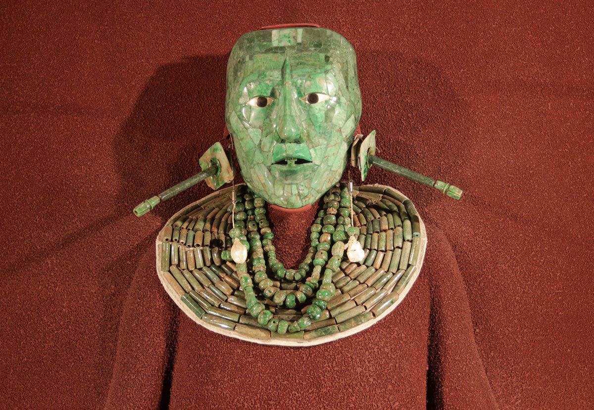 Máscara mortuoria de Pakal fabricada con teselas de jadeíta.  (Foto: Shutterstock)