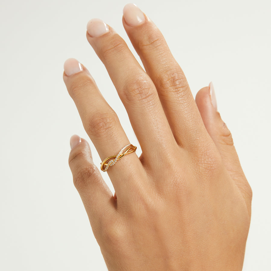SYNERGY GOLD RING_Stackable Ring_2_ALEYOLE JEWELRY