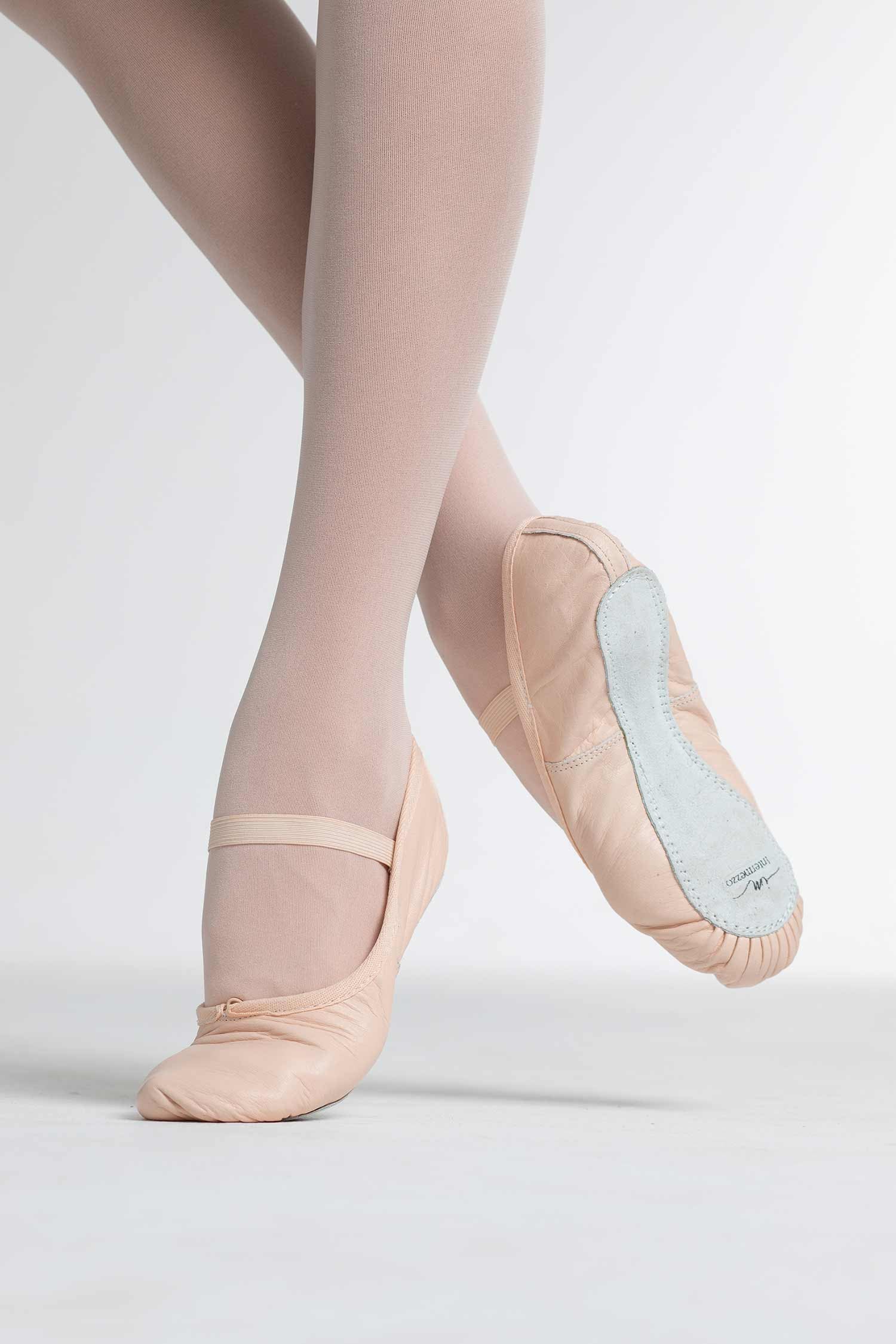 Comprar online Zapatillas de ballet 7252 MEDIA PUNTA FS BASIC de Intermezzo | YoBailo.Shop