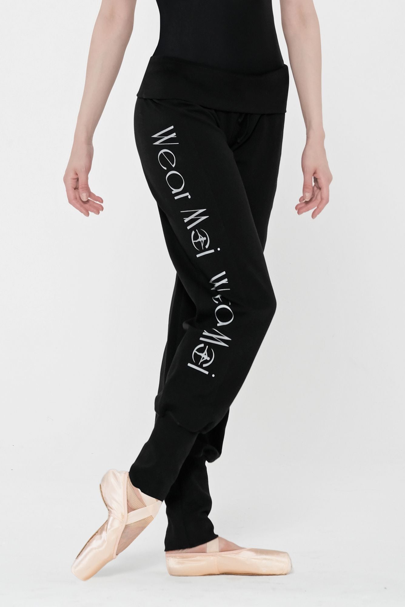 Comprar online Pantalón de chándal PANDORA de Wear Moi YoBailo.Shop