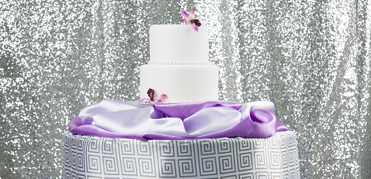 lavender wedding cake table