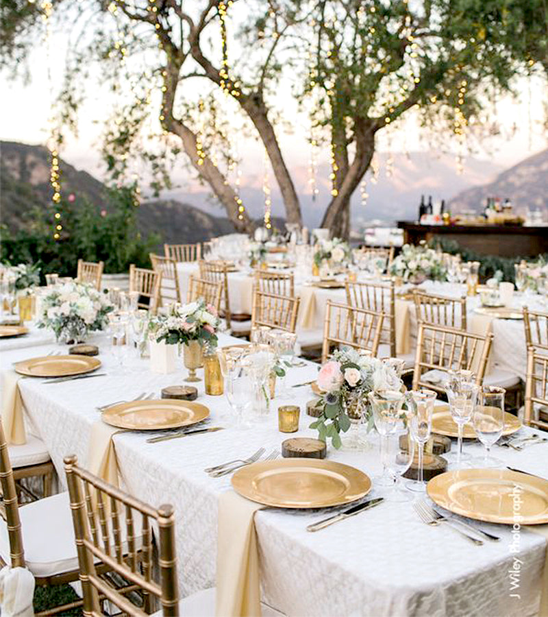 wedding decor trends vineyard and outdoor weddings