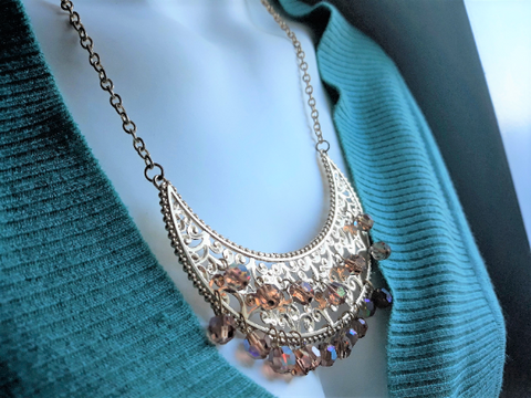 Vintage Cleopatra BIB necklace