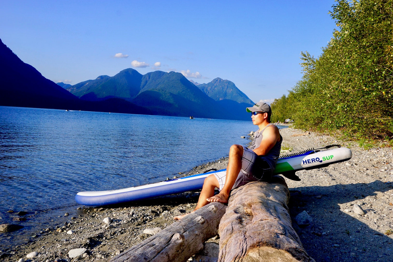 Increase Mindfulness with paddle boarding Hero SUP