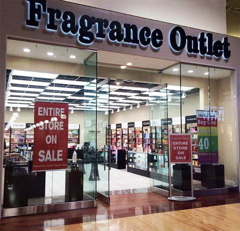 Fragrance Outlet Store in mall 
