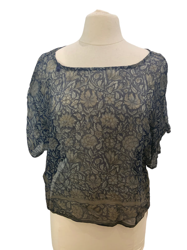 PRG420 Gilly Sheer Pure Silk Boxy Top