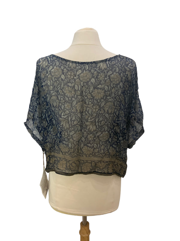 PRG420 Gilly Sheer Pure Silk Boxy Top