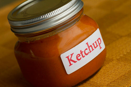 Use Coconut Oil to make your own homemade fresh tomato ketchup recipe photo