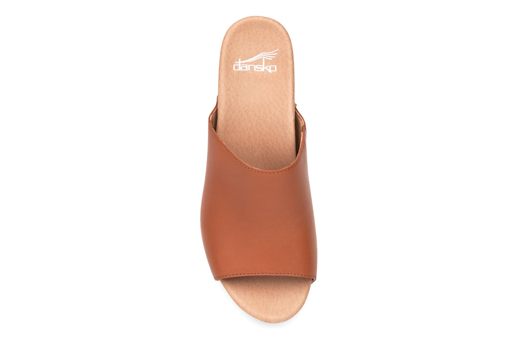 dansko maci camel