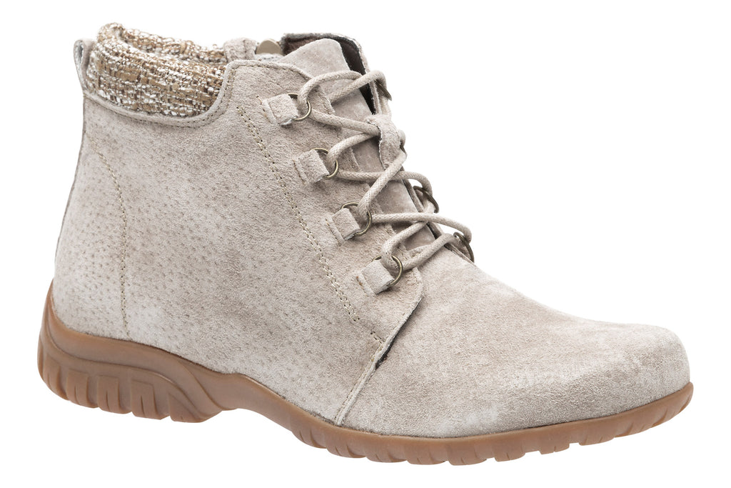 easy spirit eliria boots