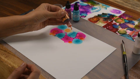 Painting with alcohol inks