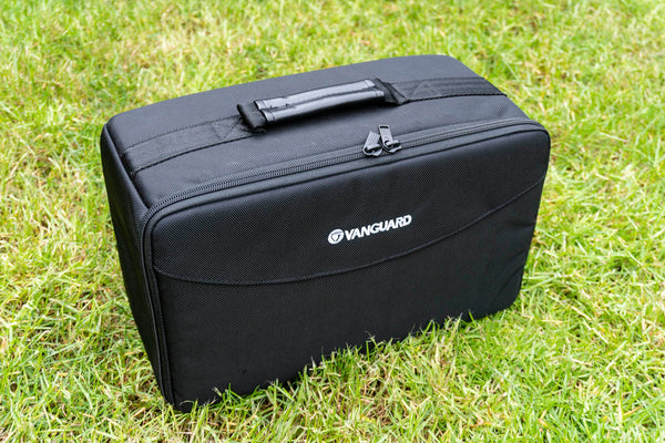Divider bag from the Vanguard Supreme 37D can be removed 