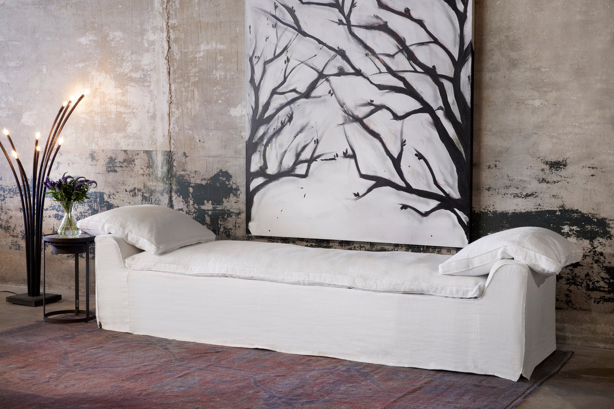  在象牙布里瓦德，柔和的灯光室内配有Silvano沙发床 