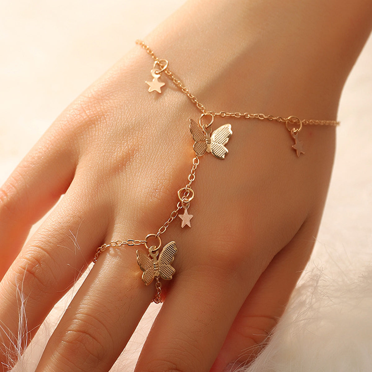 Fashion Butterfly Pentagram Decor Bracelet