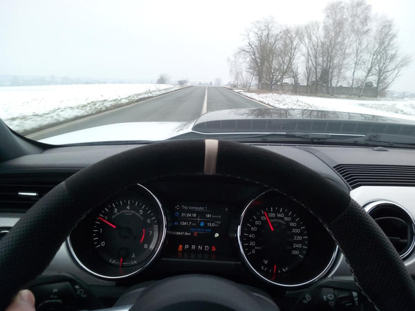 Auto IN Czech winter GT350 wheel