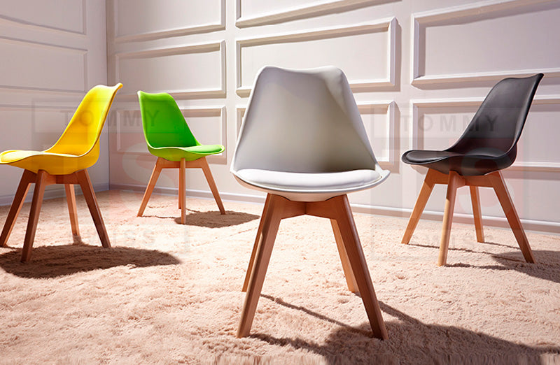 Set of 6 x Eames Inspired Eiffel DSW Padded Dining Chair (Black)