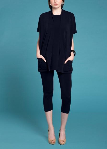 Key Hole Cardigan - Code Vitesse