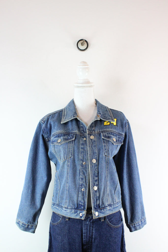 Vintage Blue Denim Jacket (M) - ramanujanitsez