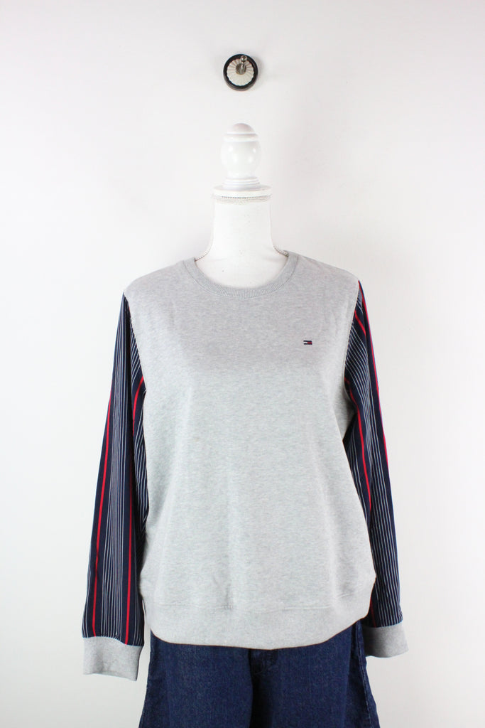 Vintage Tommy Hilfiger Sweatshirt (L) - ramanujanitsez