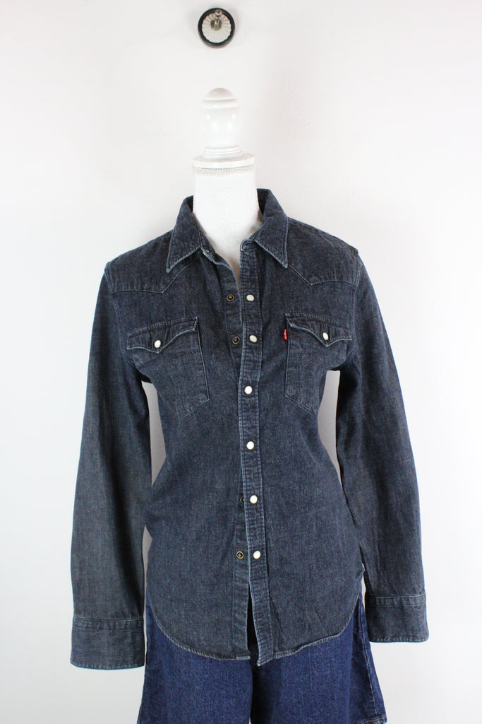 Vintage Levi's Denim Shirt (S) - ramanujanitsez