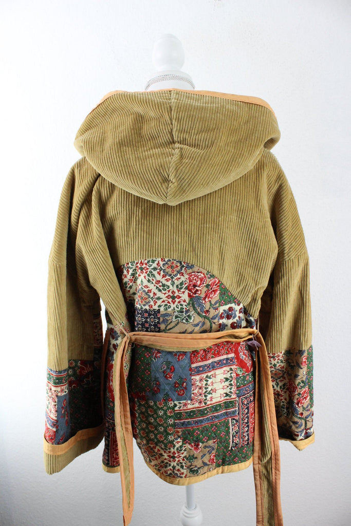 Vintage Beige Floral Jacket (S) ramanujanitsez 