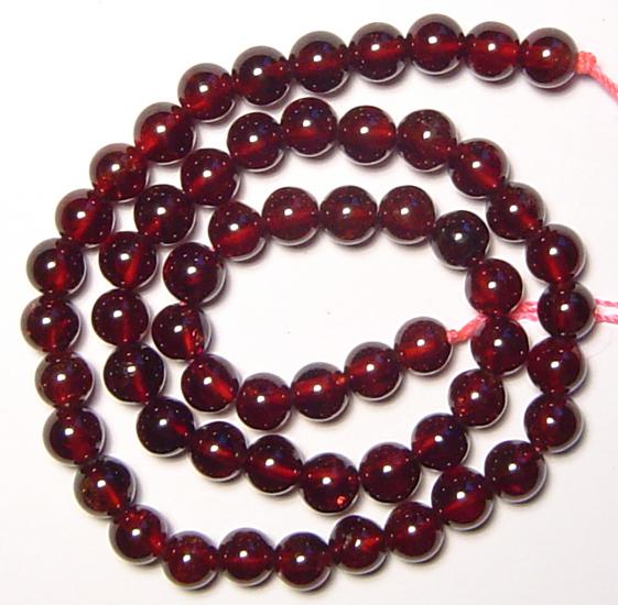 garnet beads meaning