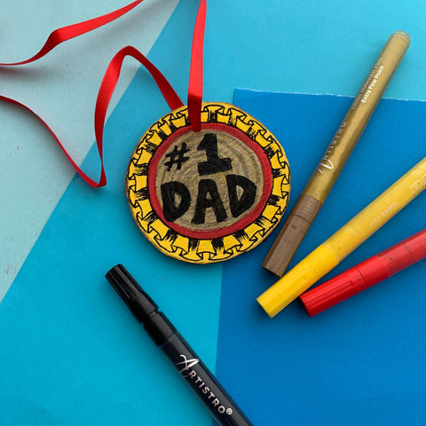 Medal for dad-fathers day painting ideas-father's day painting-things to paint for fathers day-fathers day painting-painting for father's day-father daughter painting ideas
