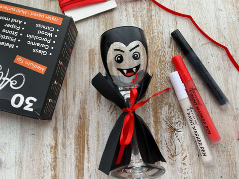 glass dracula-paint marker ideas-paint pen art ideas-paint pen ideas-pen decorating ideas