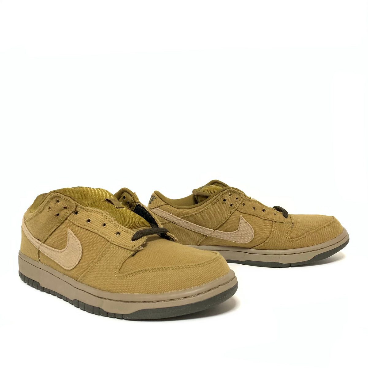 nike dunk sb sandalwood