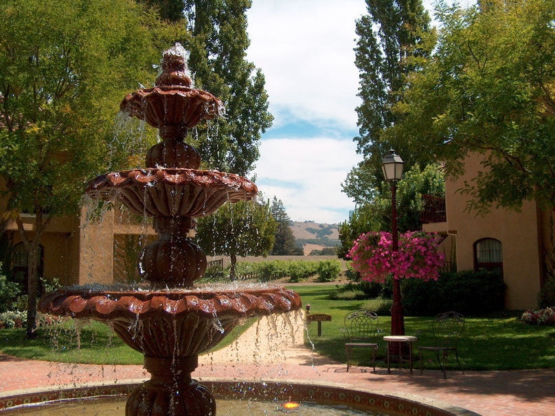 fountain at Vintners Inn