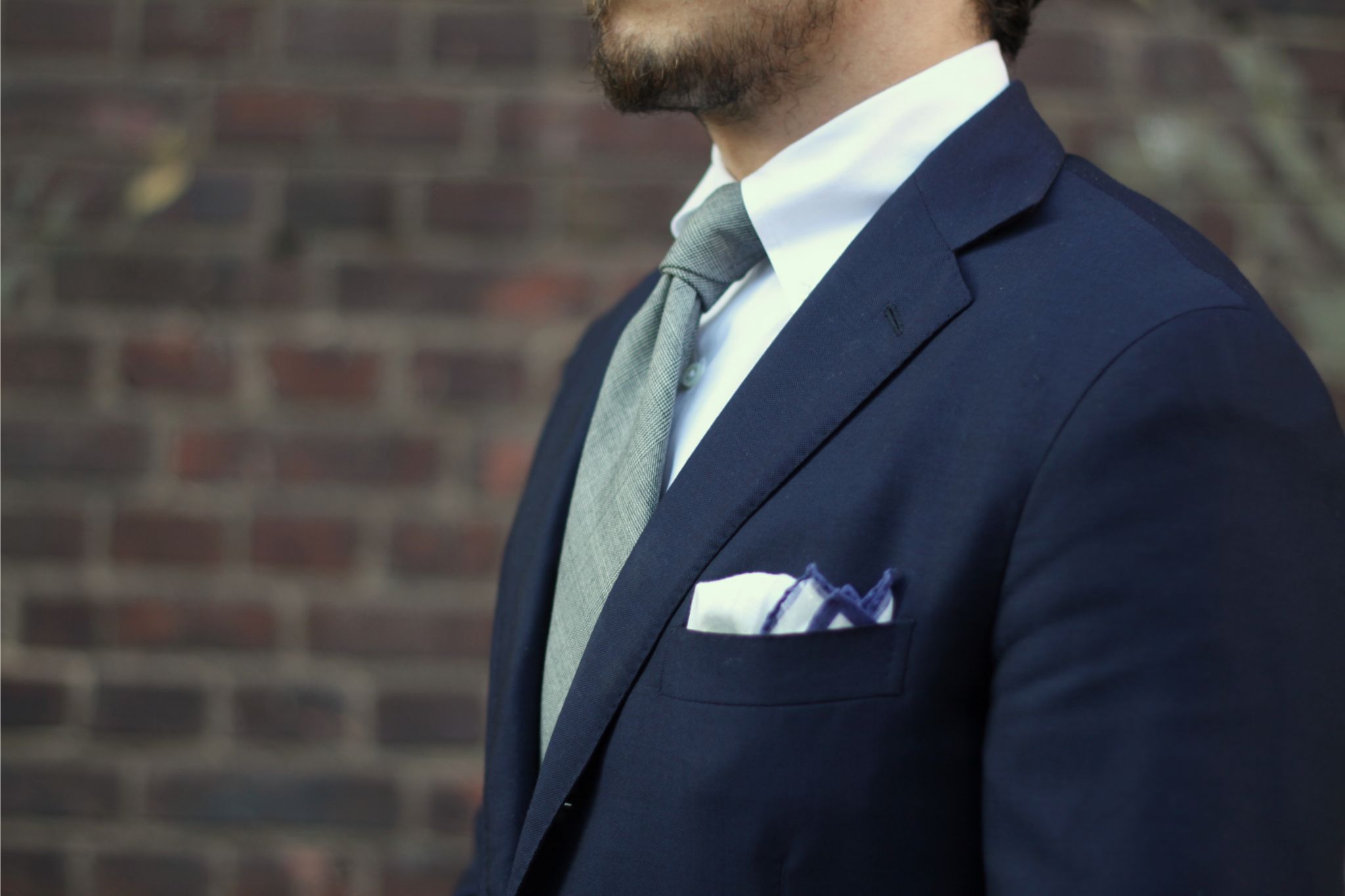 Dark blue suit for business casual - Suit with button-down collar shirt and gray wool tie