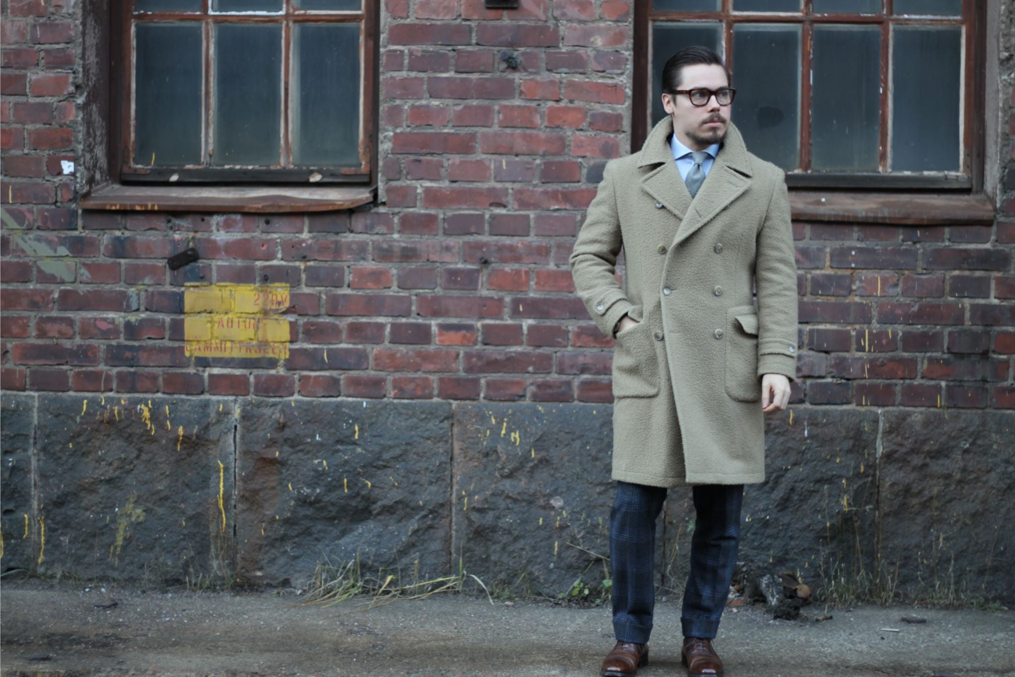 Light brown casentino overcoat with gray suit