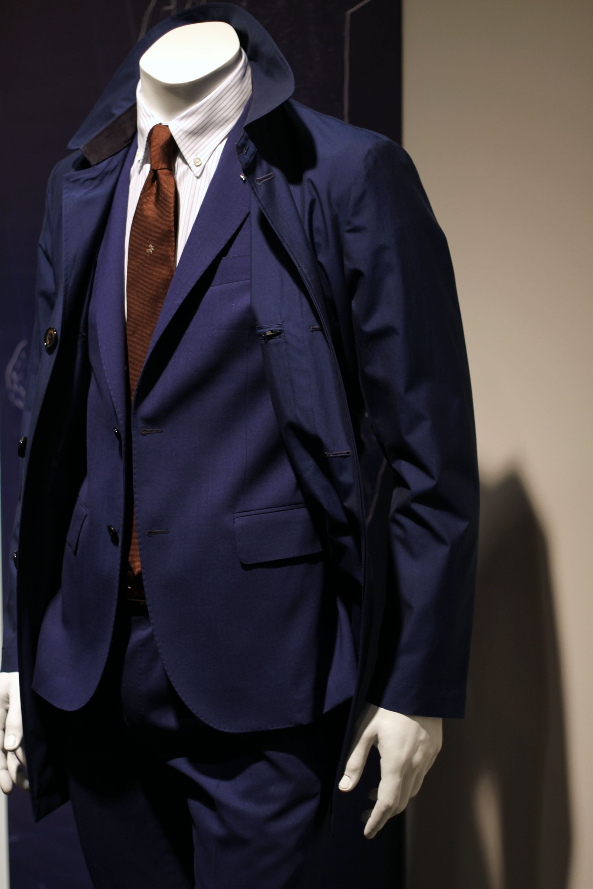 Pitti Uomo 90 Tombolini blue suit and overcoat
