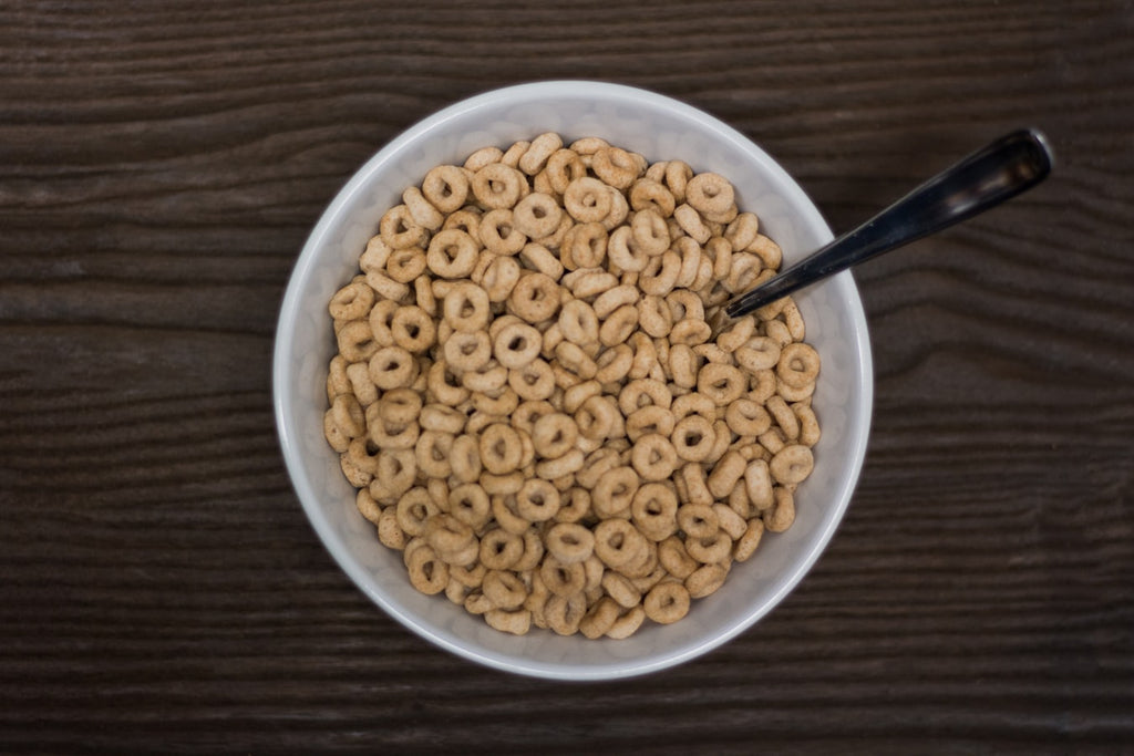 Bowl of cereal that looks like Cheerios