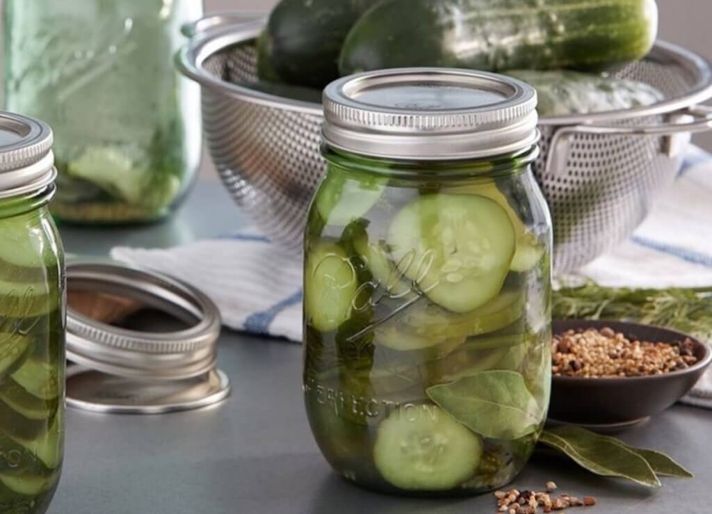 PICKLE OR COOK FRUIT AND VEGETABLES THAT MIGHT GO TO WASTE