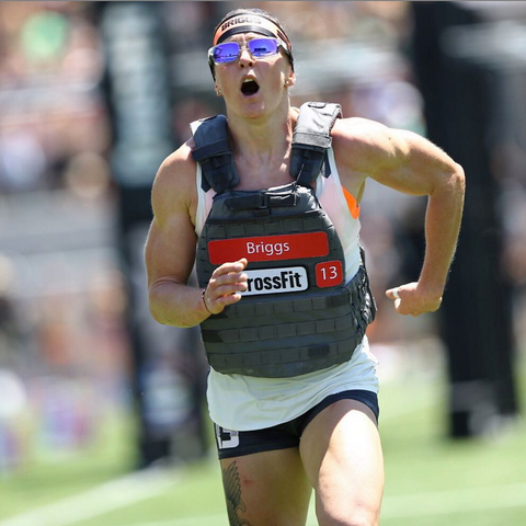 Sam Briggs completing Murph at the 2015 CrossFit Games