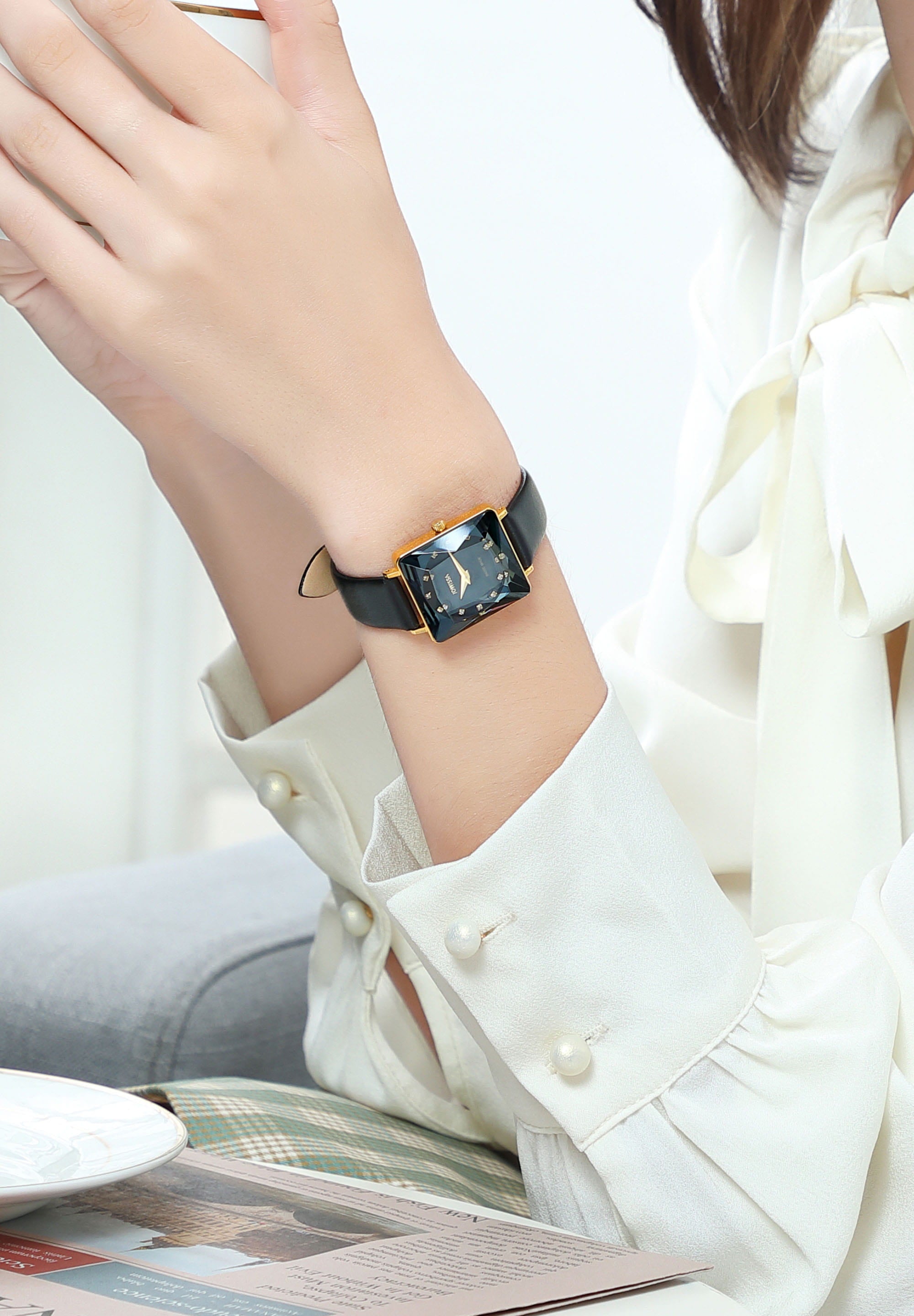 Facet Princess Swiss Ladies Watch J8.060.M