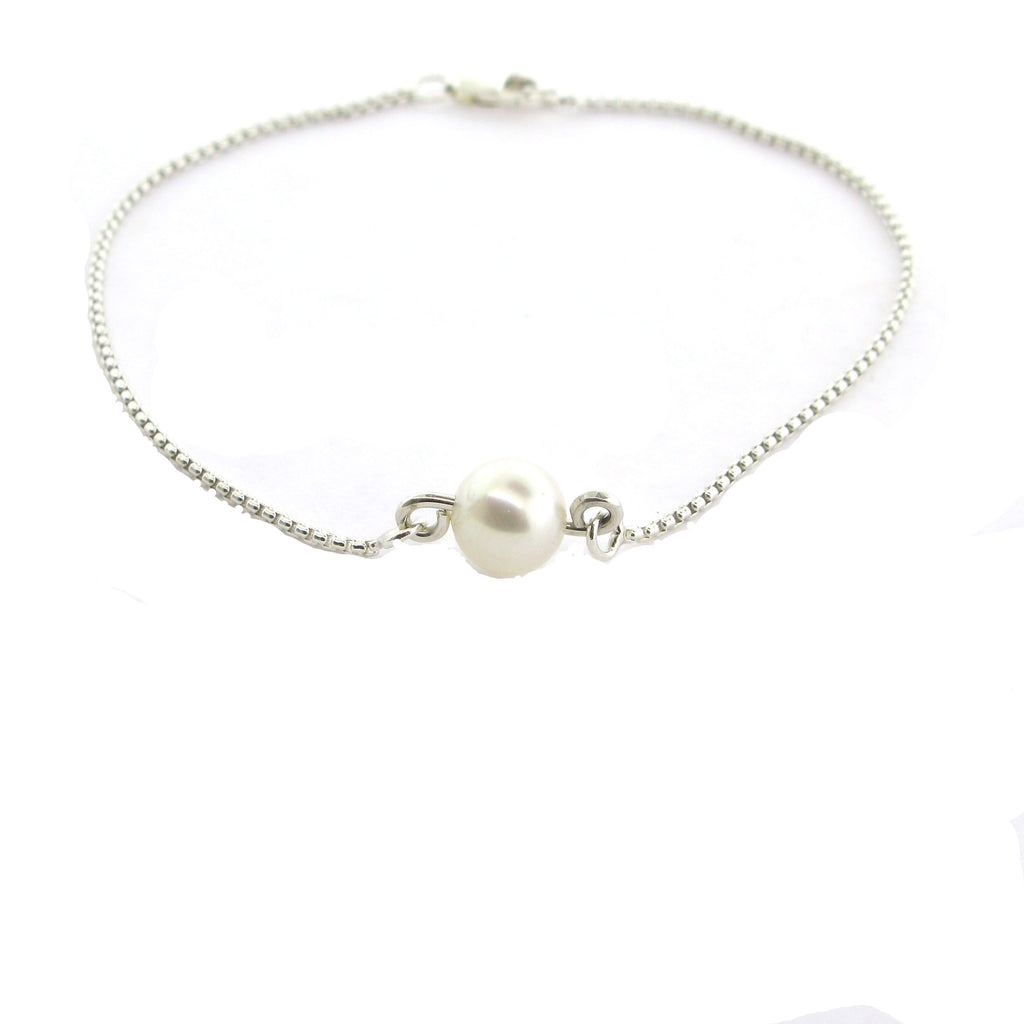 simple pearl bracelet