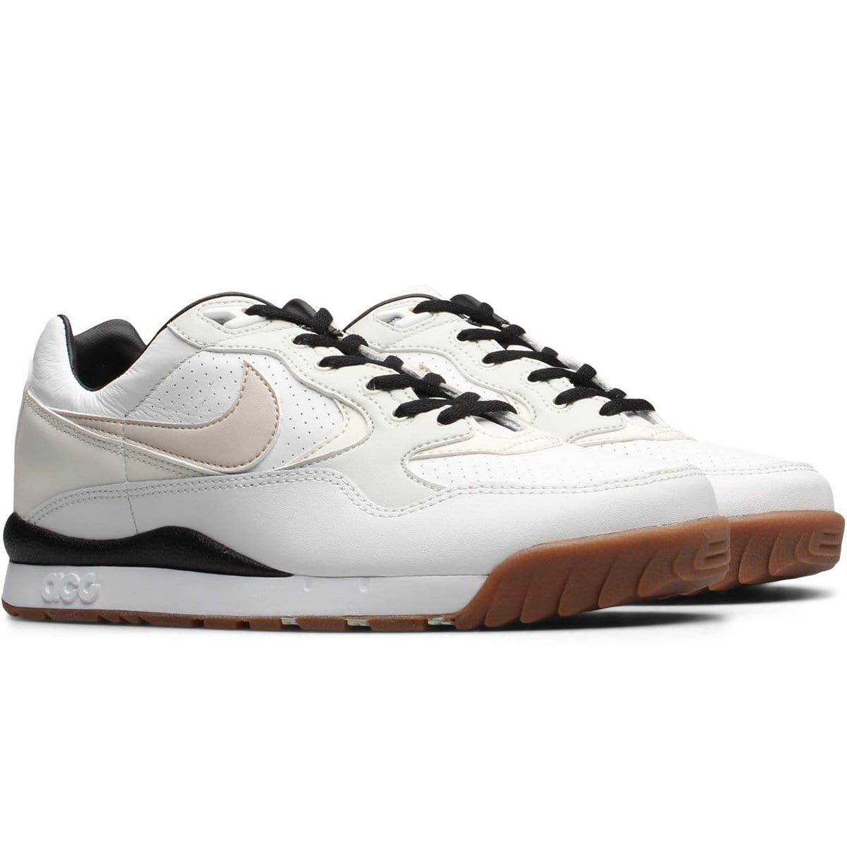 nike acg air wildwood summit white