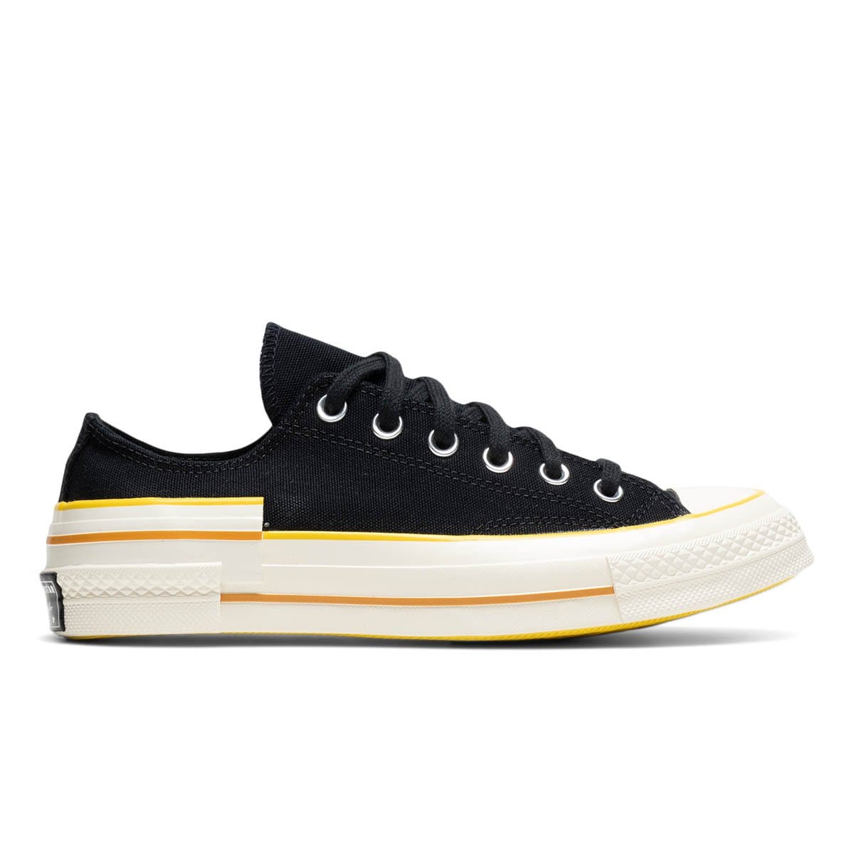 chuck 70 ox black