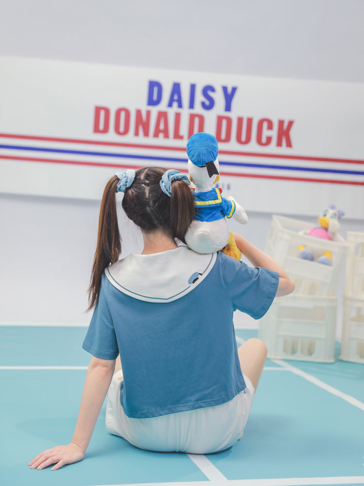 Donald And Daisy Crop Tops & Shorts-ntbhshop